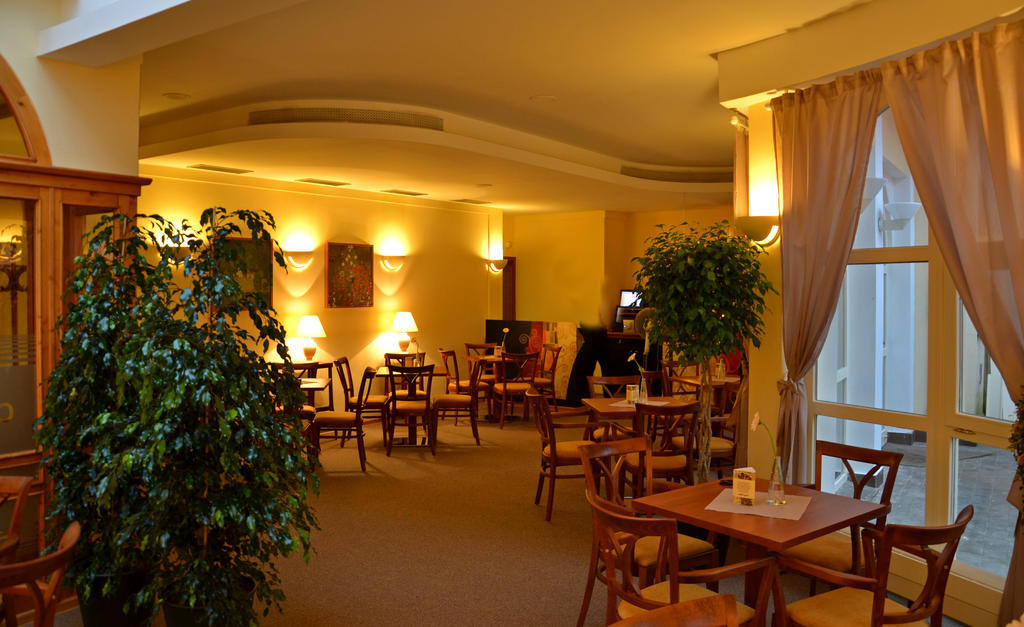Hotel Havel Rychnov nad Kneznou Kültér fotó