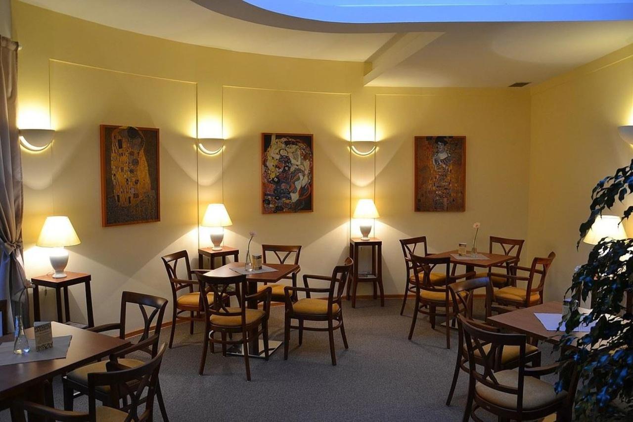 Hotel Havel Rychnov nad Kneznou Kültér fotó